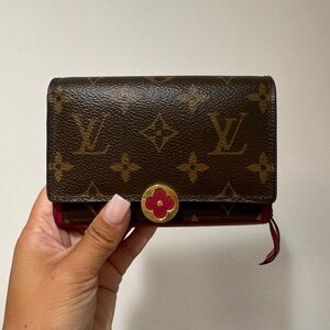 Louis Vuitton Flore Wallet